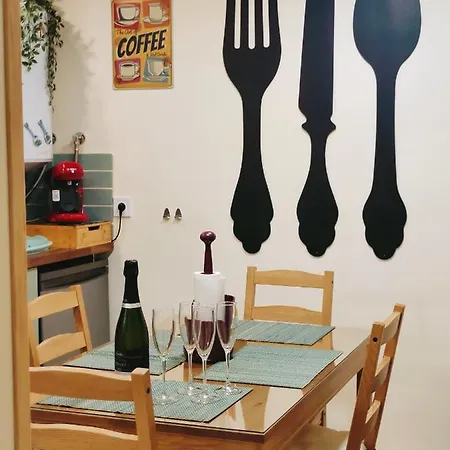Apartment Renthappydays Comme Chez Soi 3 4